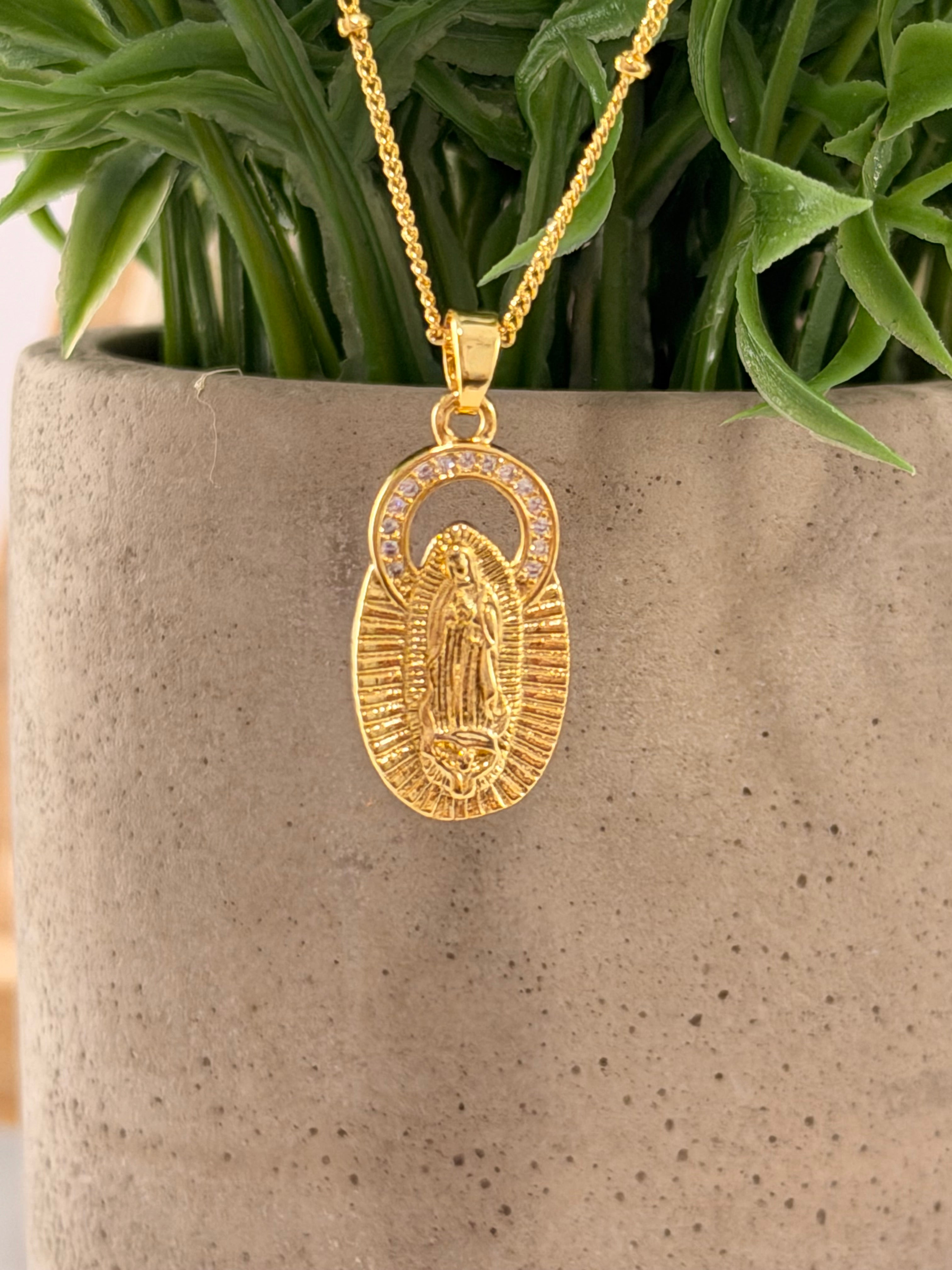 Cadena virgen Guadalupana