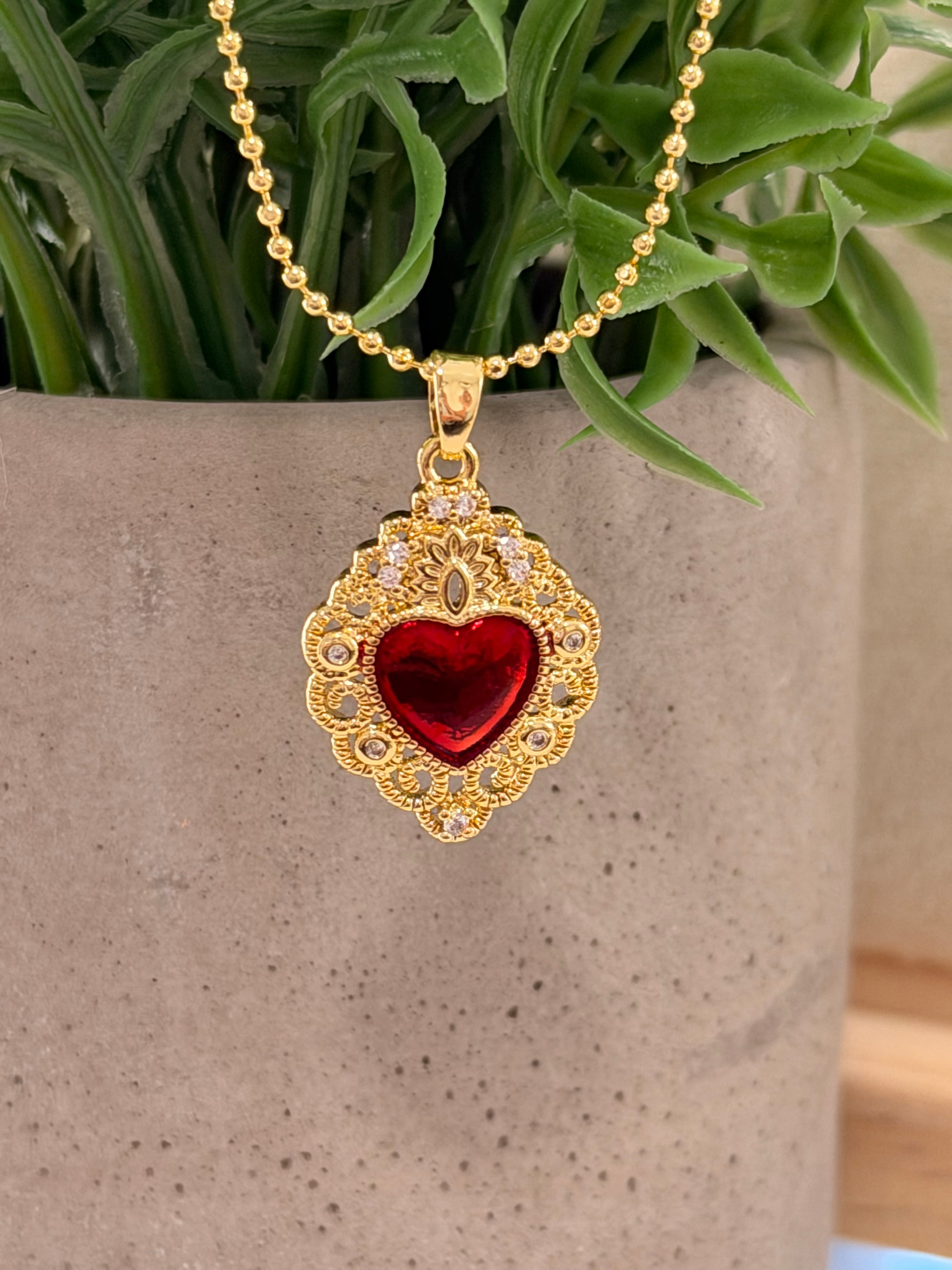 Cadena corazón fuego rojo