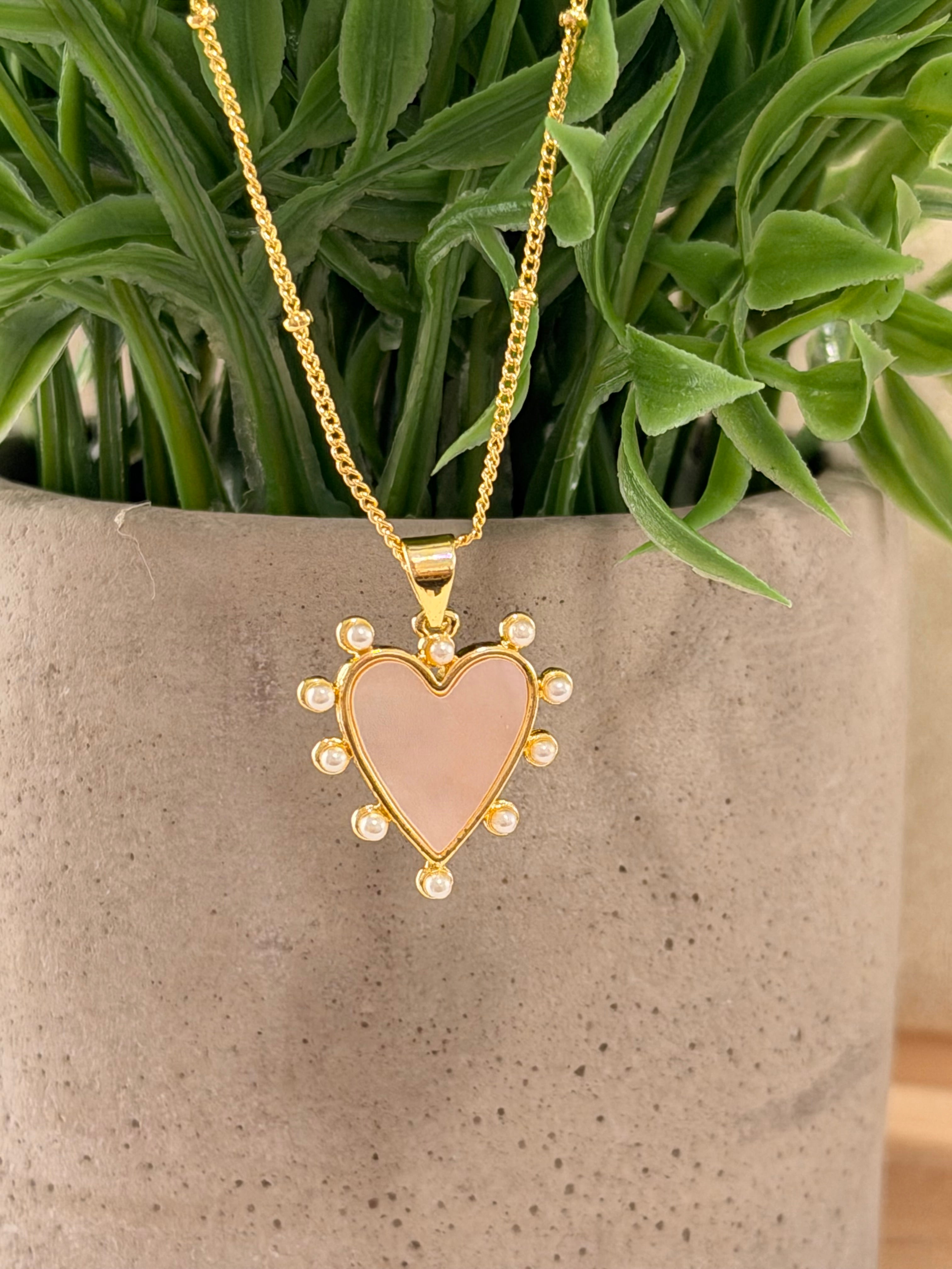Cadena corazón nácar y perla