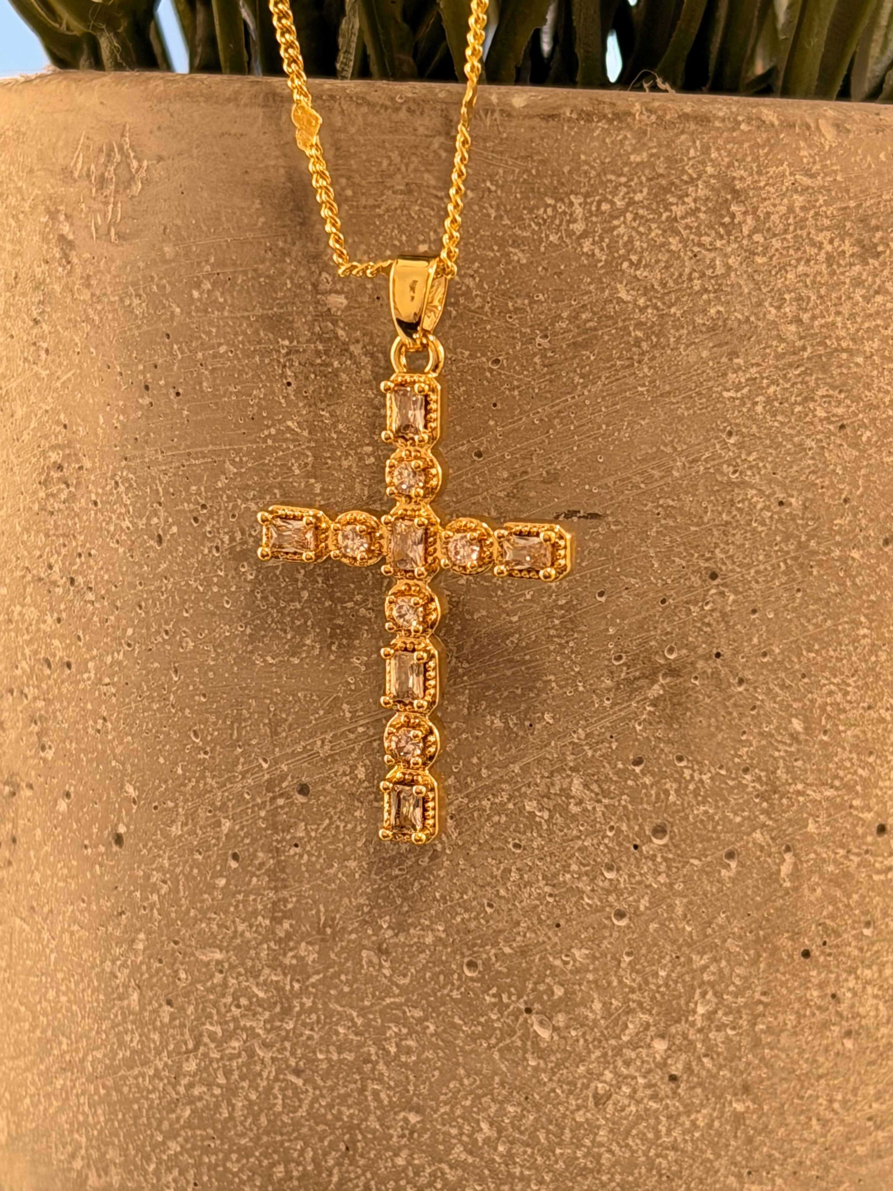 Cadena cruz refe milagro