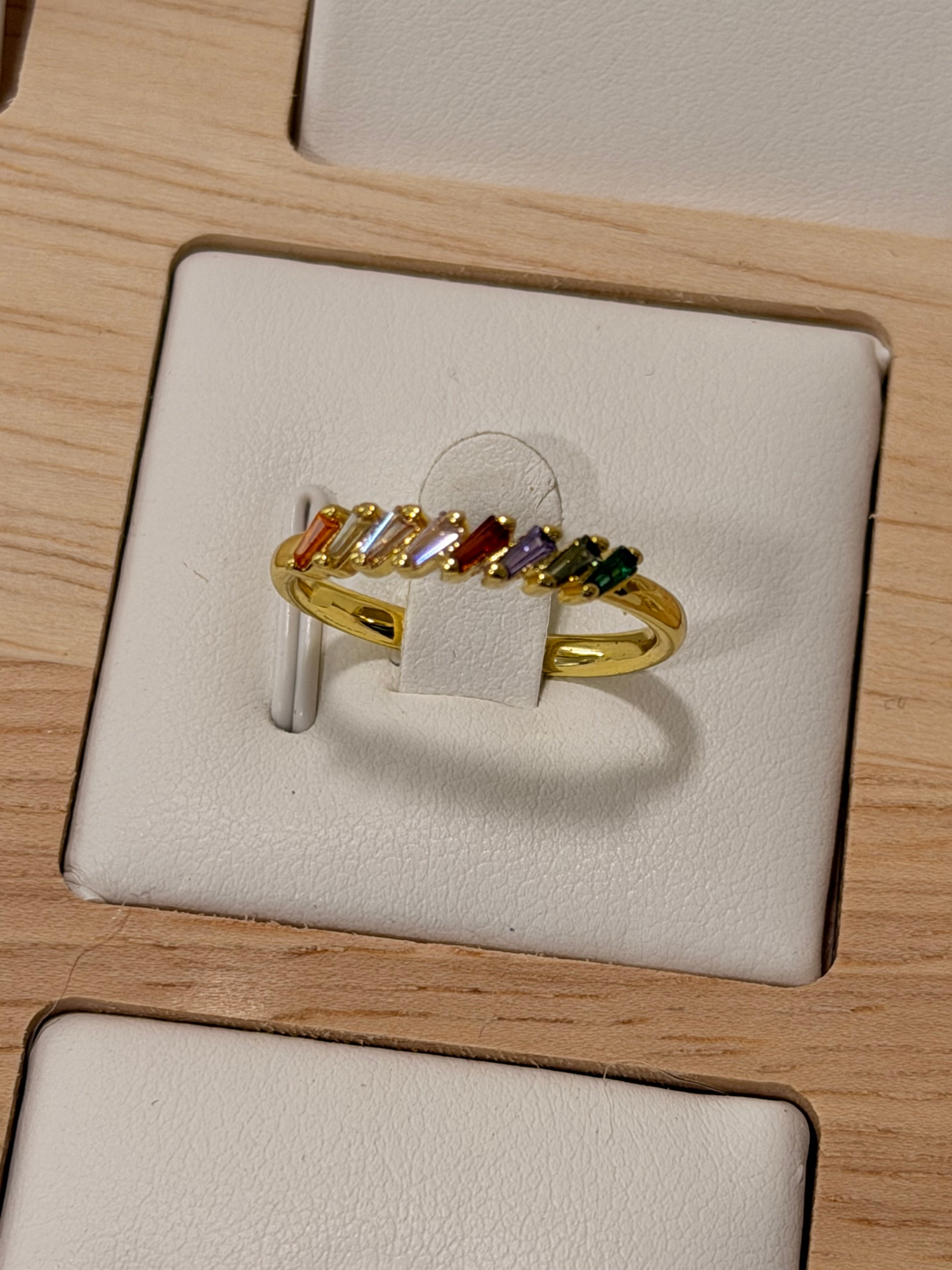 Anillo graduable esmeraldas cuadradas colores